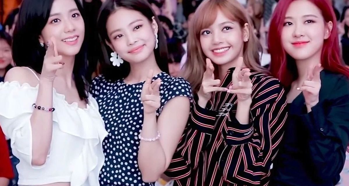 Group BLACKPINK